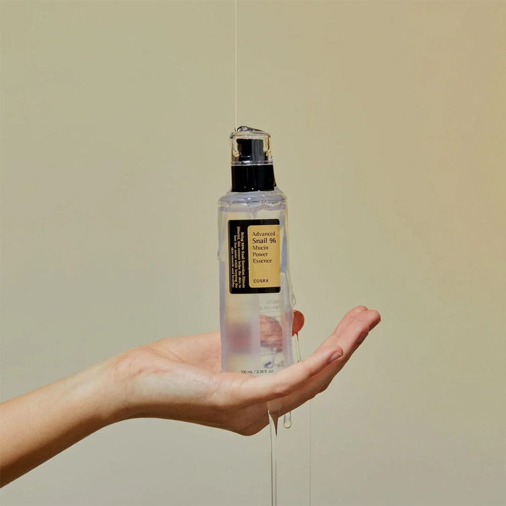اسنس ترمیم کننده و آبرسان کوزارکس مدل Advance Snail 96 Mucin Power Essence حجم 100 میلی لیتر