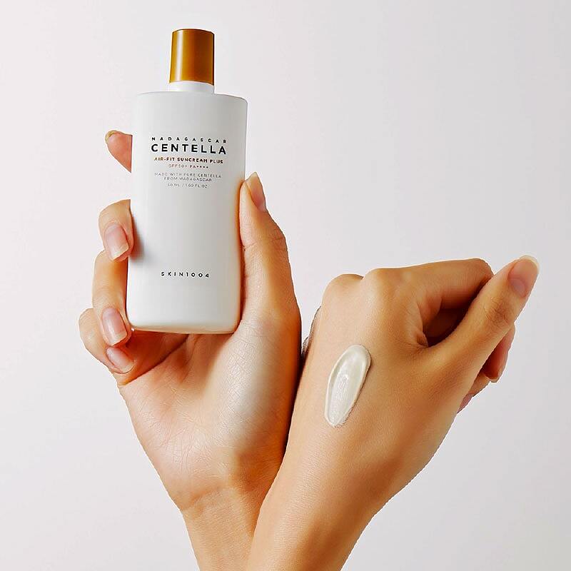 ضدآفتاب رنگی سنتلا Air-Fit SPF50 50 میل